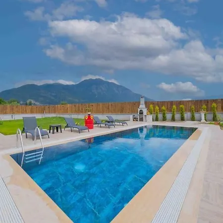 Modern, Havuzlu Lux * فتحية