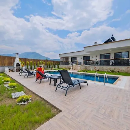 Modern, Havuzlu Lux Villa *