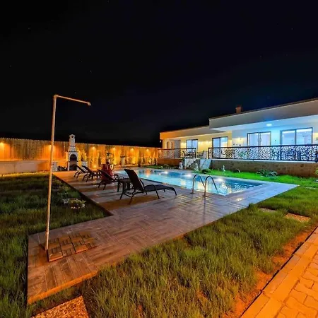 Modern, Havuzlu Lux Villa Fethiye