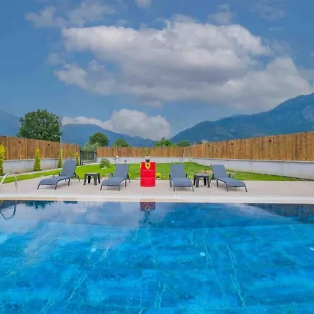 Modern, Havuzlu Lux Villa *